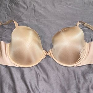 34 DDD Victoria Secret Bra